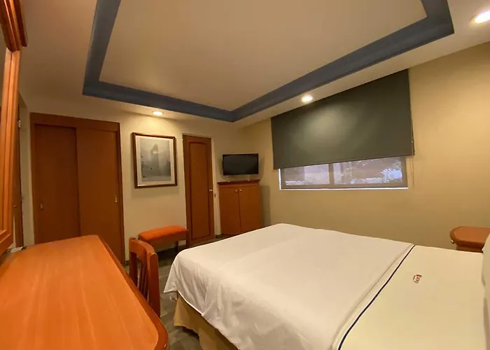 San Diego 3*